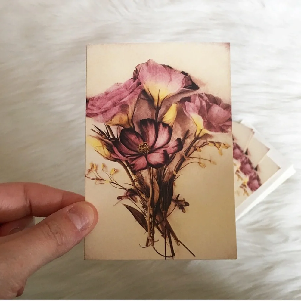 10 Small Blank Dried Flower Print Cards w Envelope